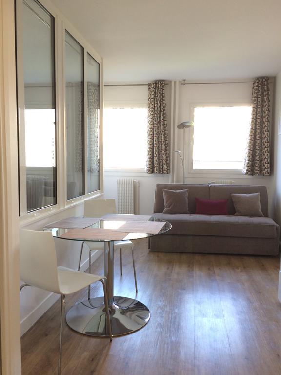 Tour Eiffel Rent Apartment Paris Bagian luar foto